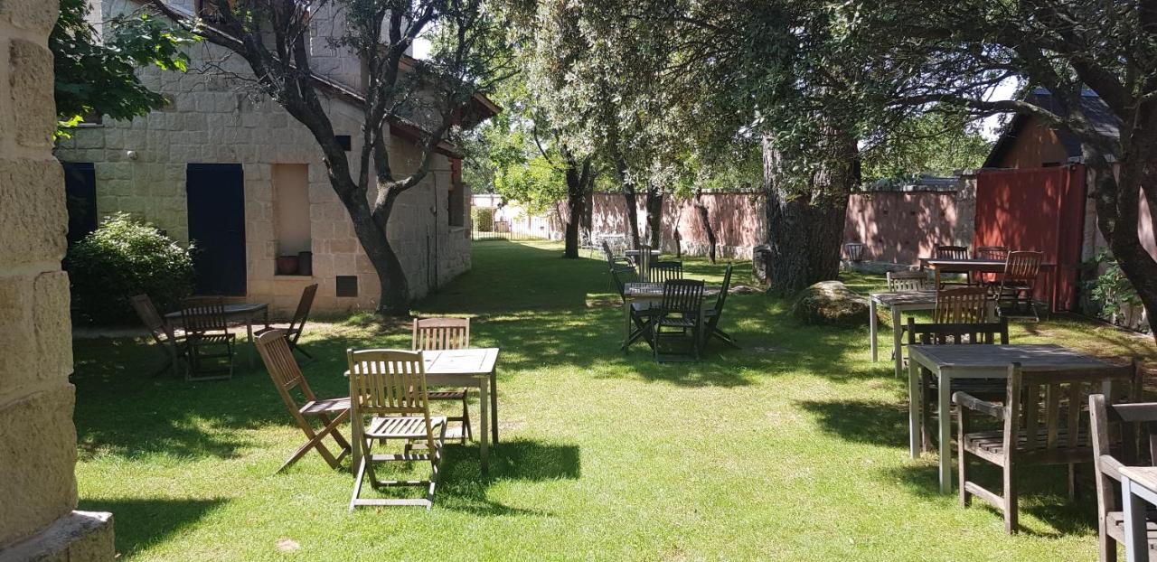 Hotel Sara De Ur La Cabrera Kültér fotó