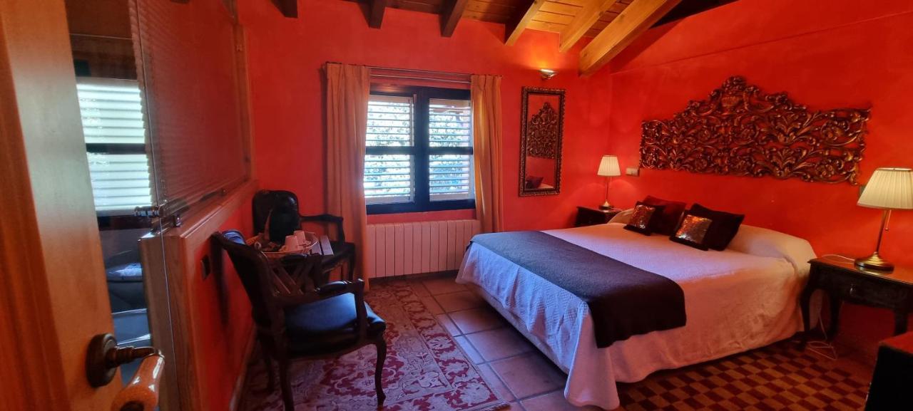 Hotel Sara De Ur La Cabrera Kültér fotó