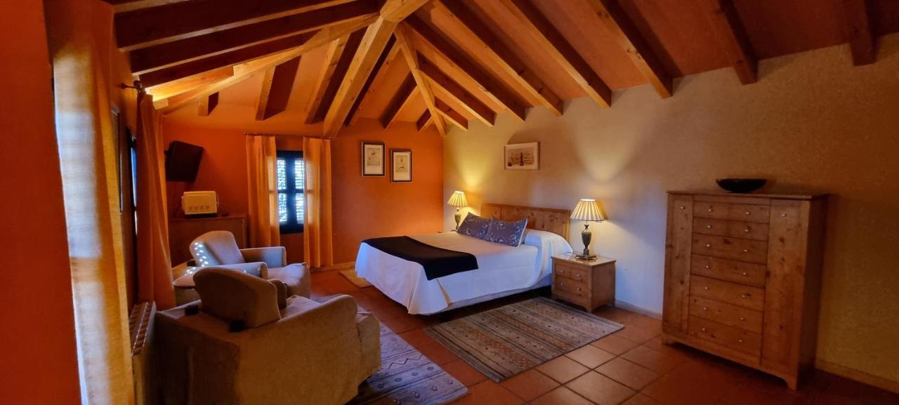 Hotel Sara De Ur La Cabrera Kültér fotó