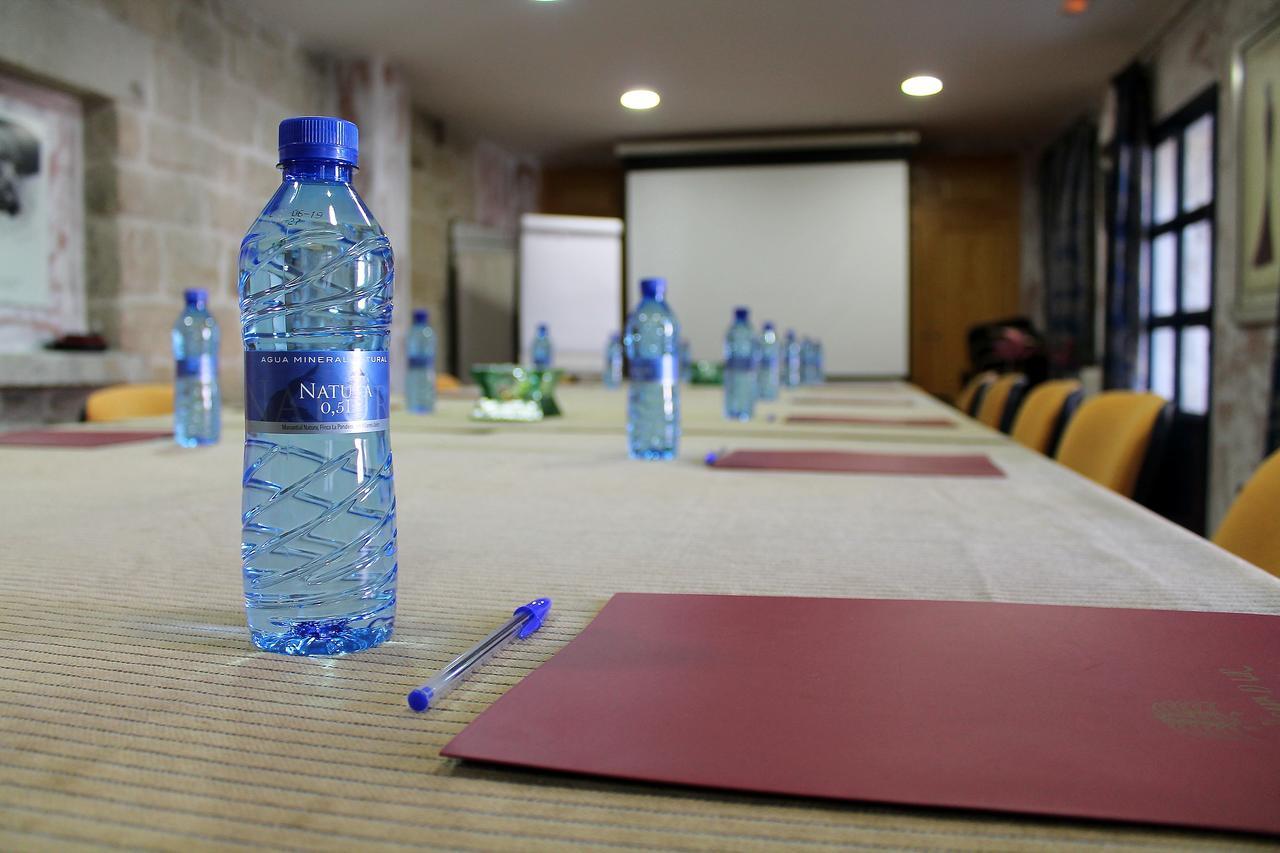 Hotel Sara De Ur La Cabrera Kültér fotó