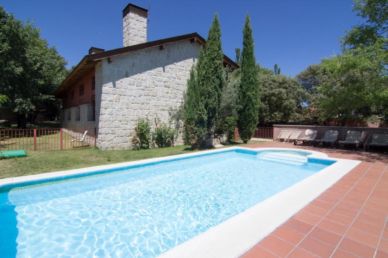 Hotel Sara De Ur La Cabrera Kültér fotó