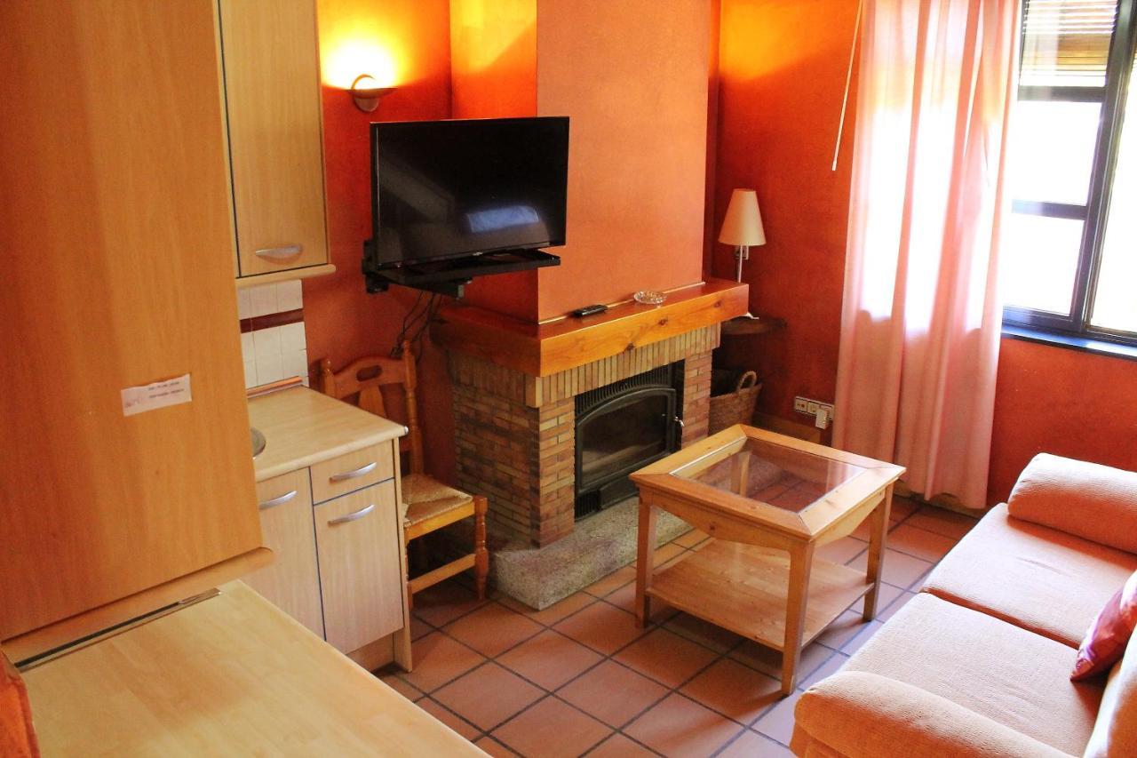 Hotel Sara De Ur La Cabrera Kültér fotó
