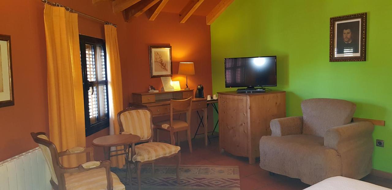 Hotel Sara De Ur La Cabrera Kültér fotó