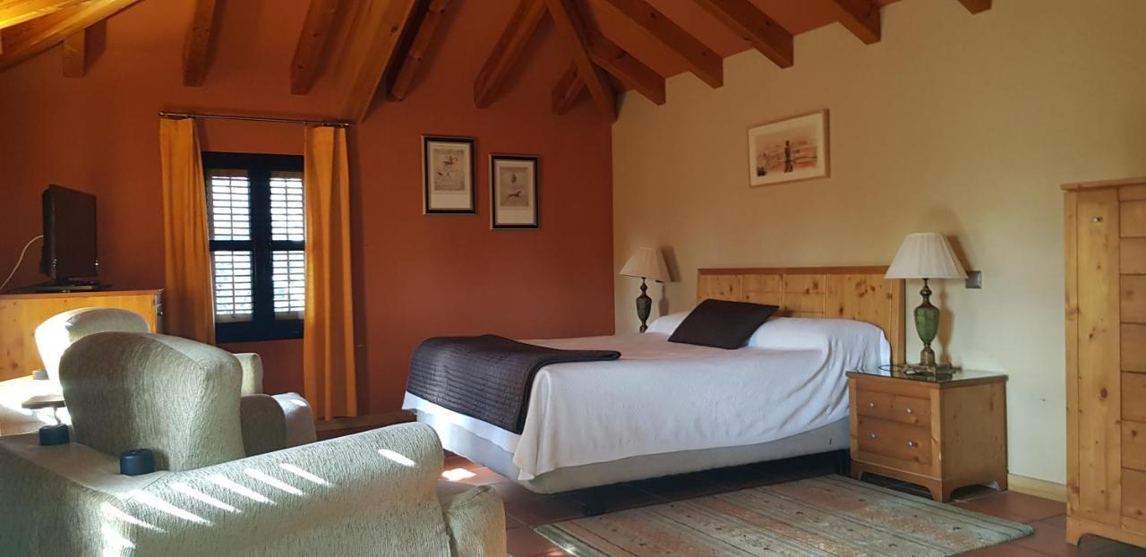 Hotel Sara De Ur La Cabrera Kültér fotó